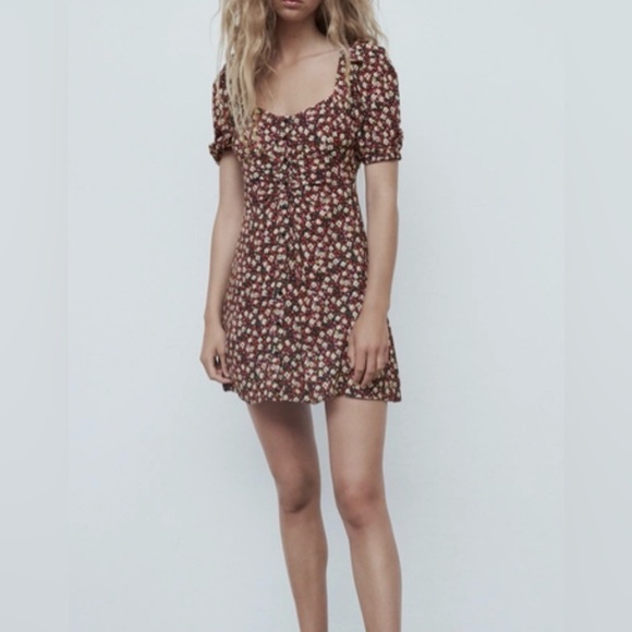 Zara Dresses & Skirts - Zara-puff sleeve floral dress-XS NWT
